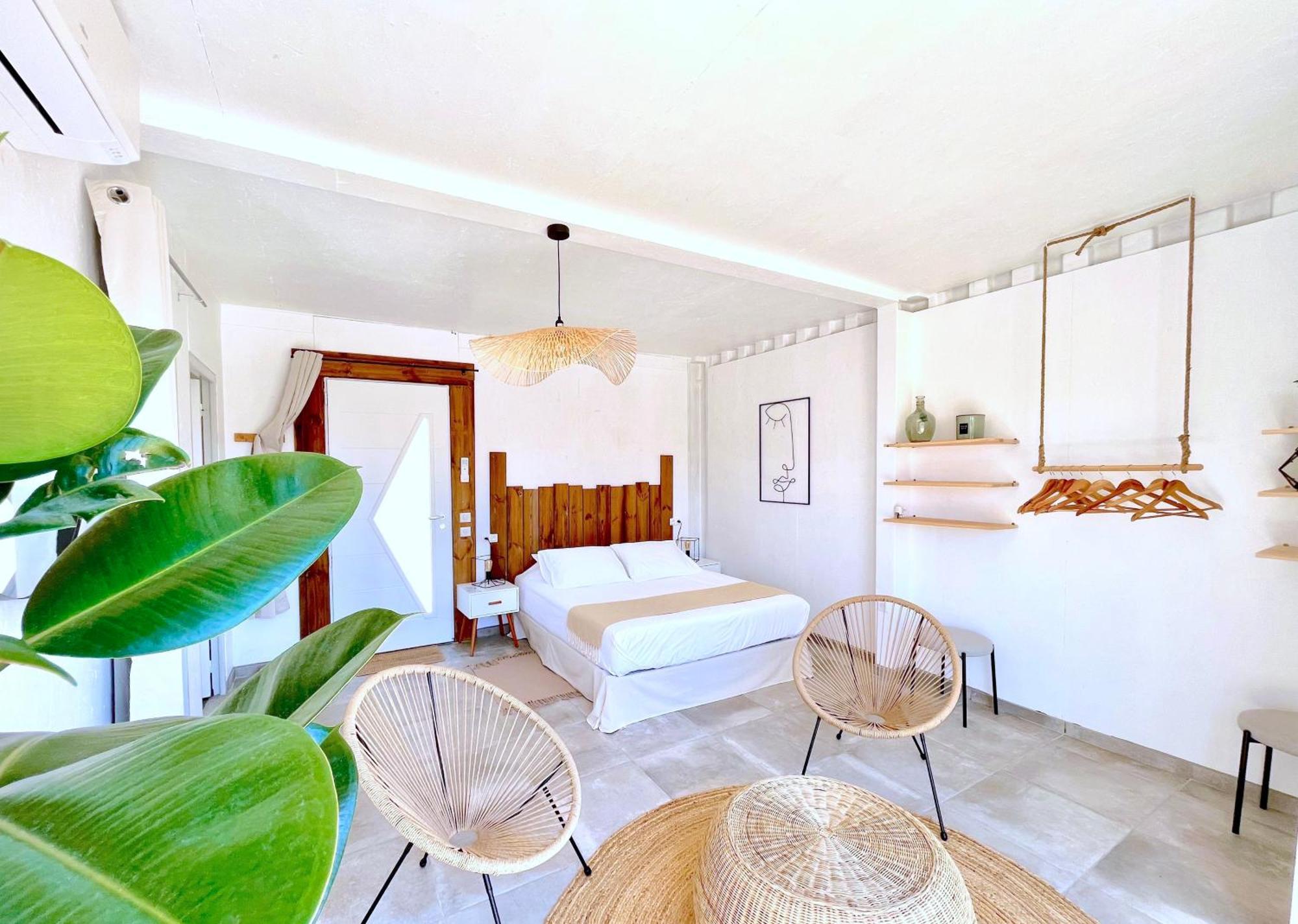 Nuiki Lodges - Chambres D'Hotes Montségur-sur-Lauzon 外观 照片